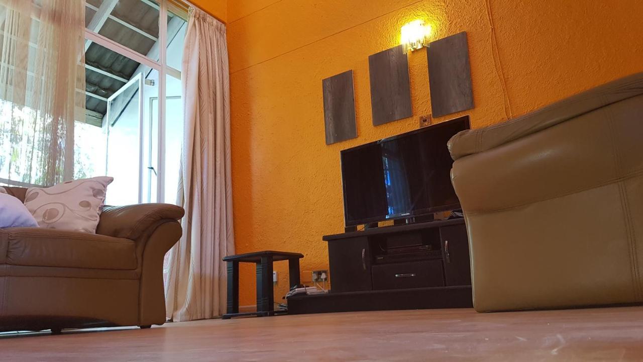 Lolo'S 1Bed Apt-Best Location-2Balconies Harare Exterior foto