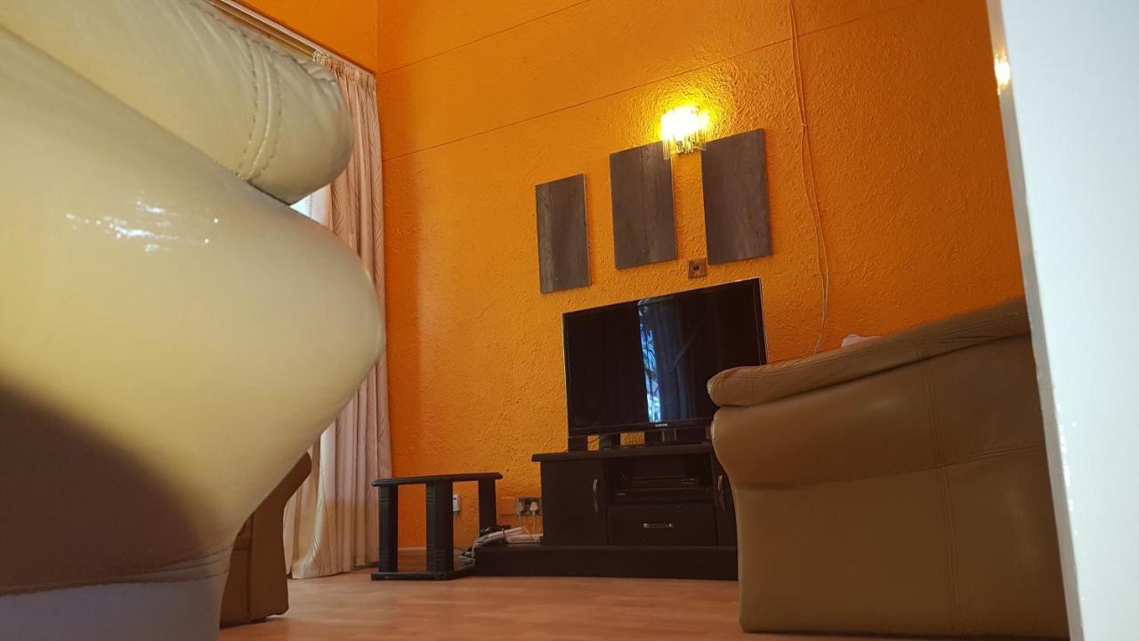 Lolo'S 1Bed Apt-Best Location-2Balconies Harare Exterior foto